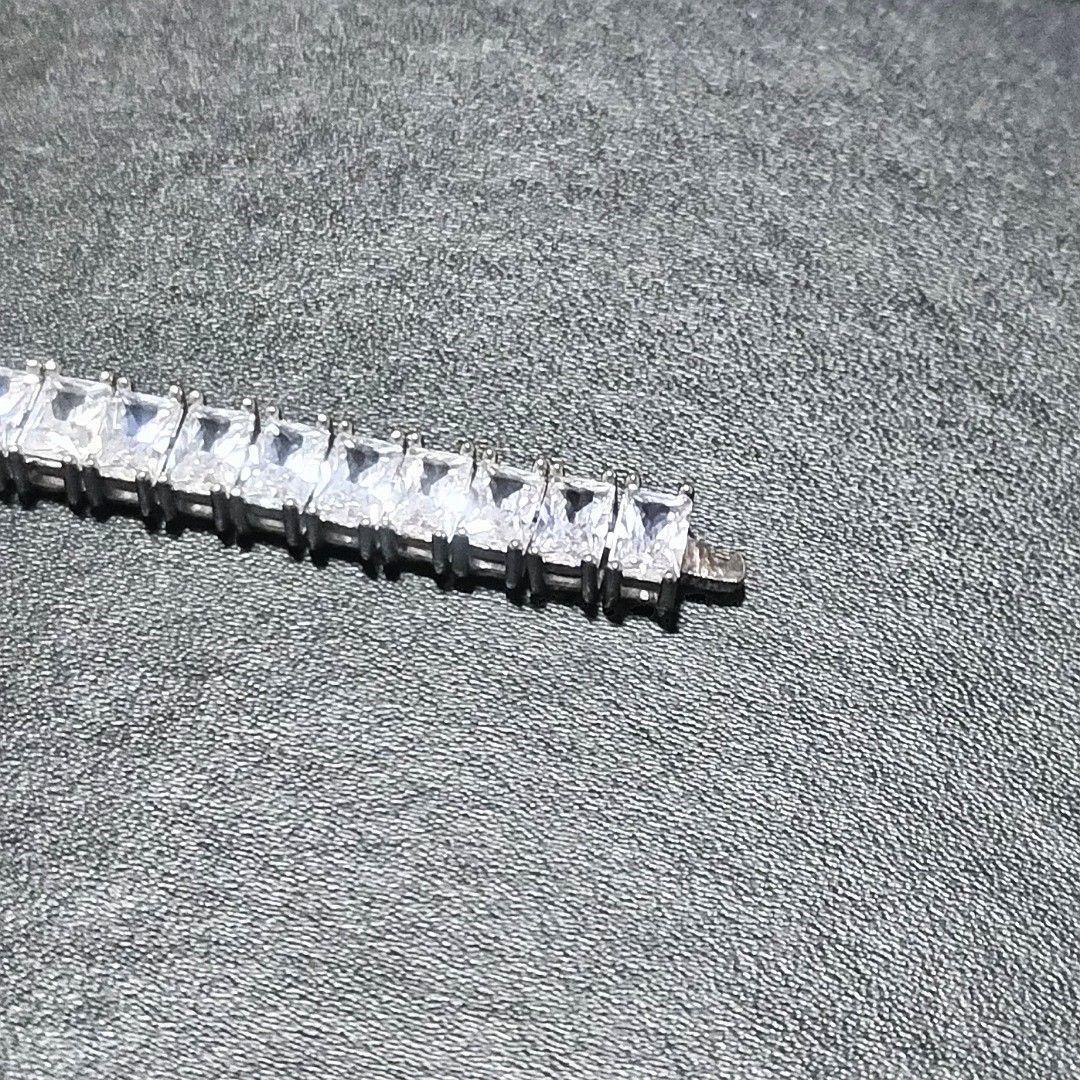 エメラルドカット　モアサナイトダイヤ　シルバー　ブレスレット　アクセサリー