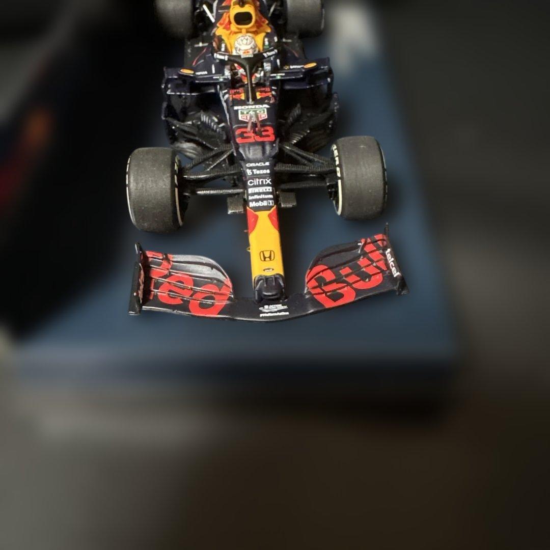 F1ミニカー レッドブル　フェルスタッペン　2021 年