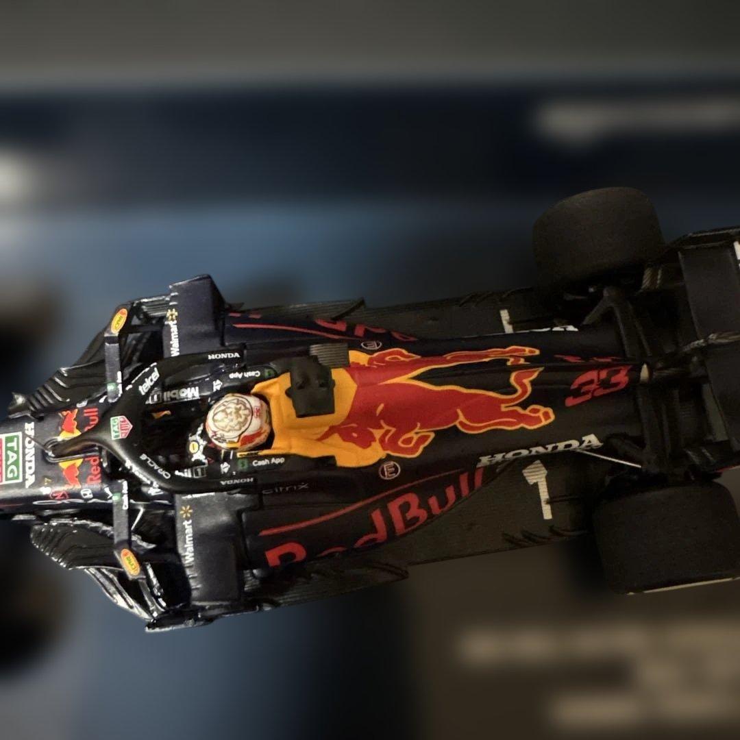 F1ミニカー レッドブル　フェルスタッペン　2021 年
