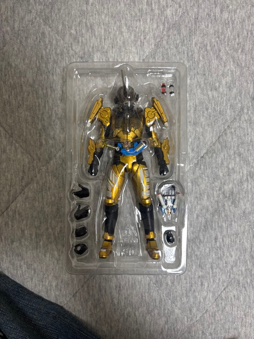 SHFiguarts 仮面ライダーグリス