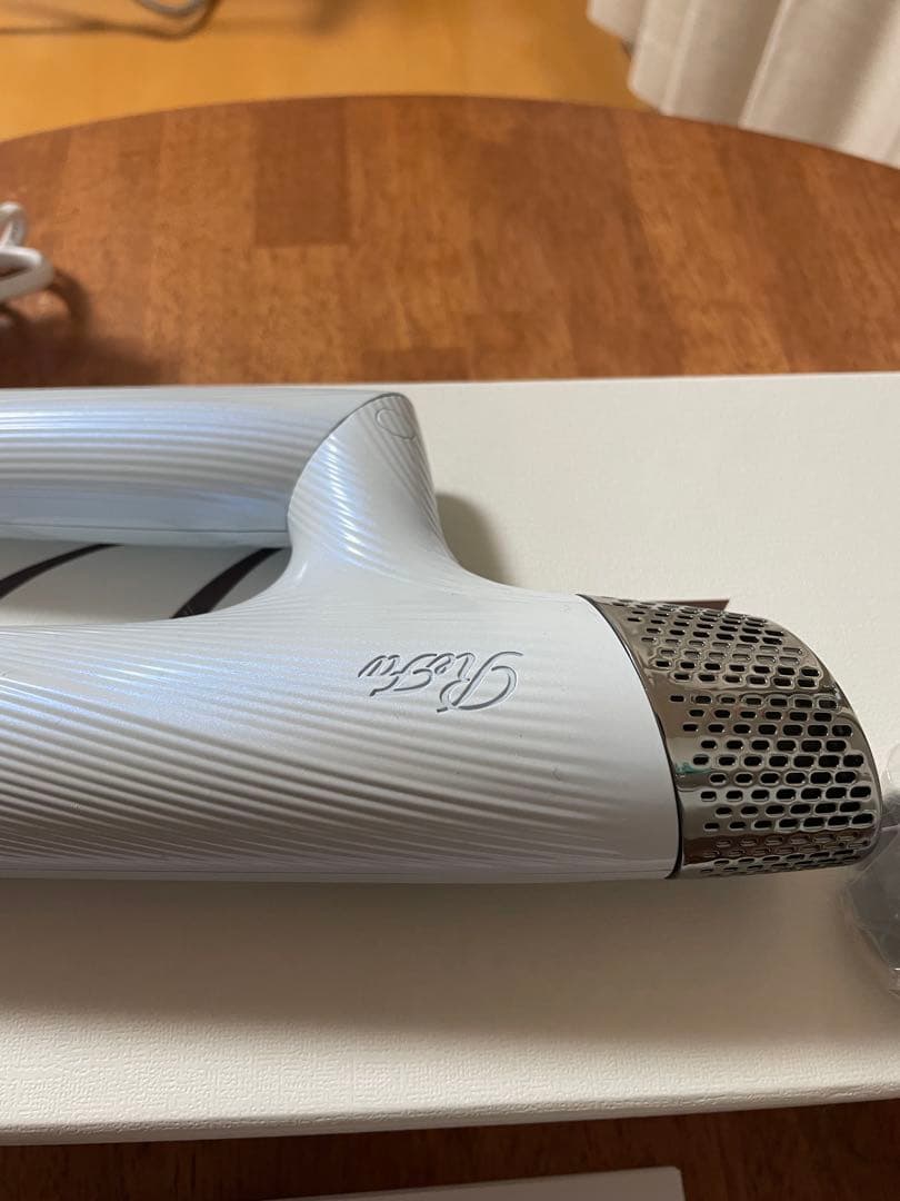 り*け様 Refa リファビューテック ドライヤースマート2023年製