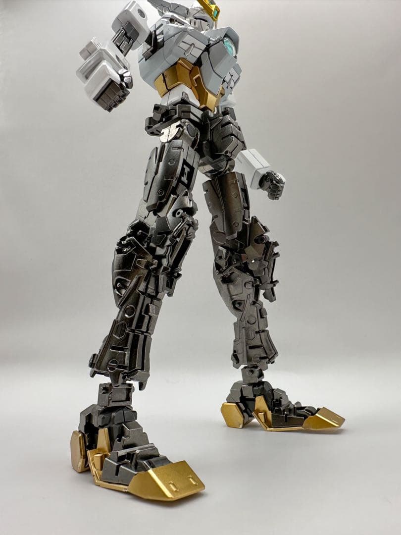 全塗装完成品+金属フレーム　MGウイングガンダムゼロEW セラフィムユニット