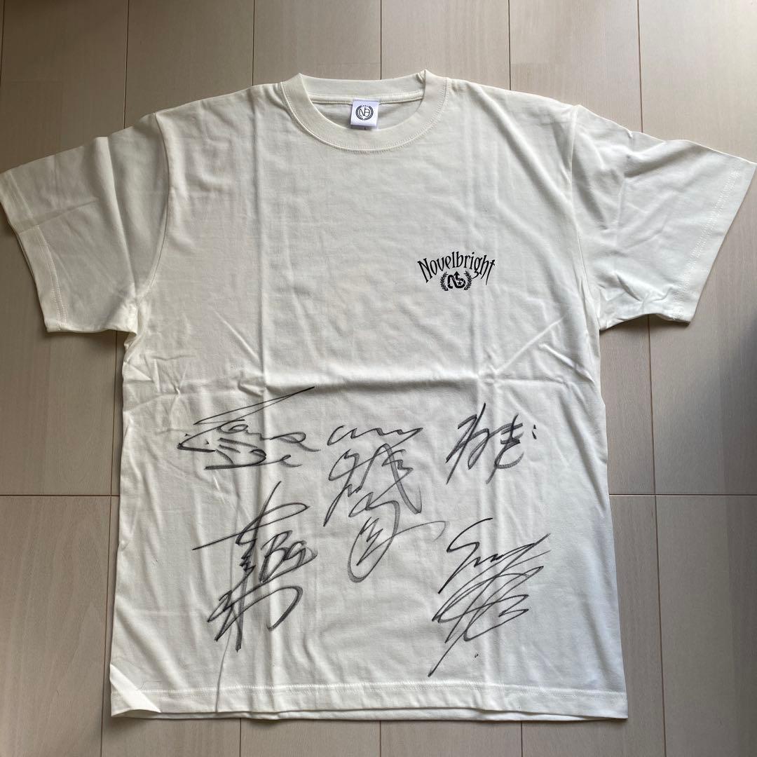 し*読様 Novelbright メンバーフルサイン入りTシャツ Lサイズ ホワ