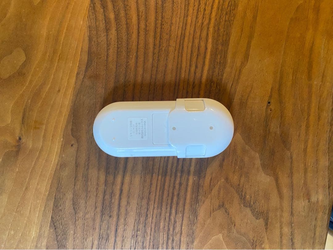 送料込！リビングハウス購入　エルックス　シーリングライト 美品　リモコン電球付き