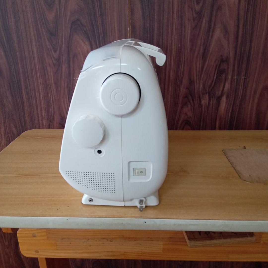 シンガー電子ミシン本体　分解整備済み　フットコントローラー付き