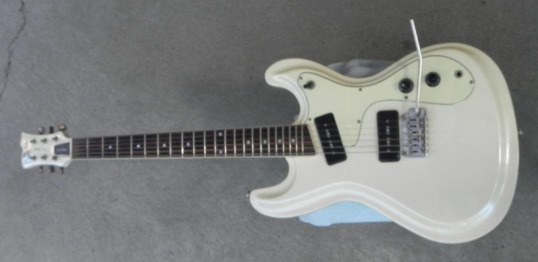 K1027 プロフ必読お願いしますARIA VM-65エレキギター