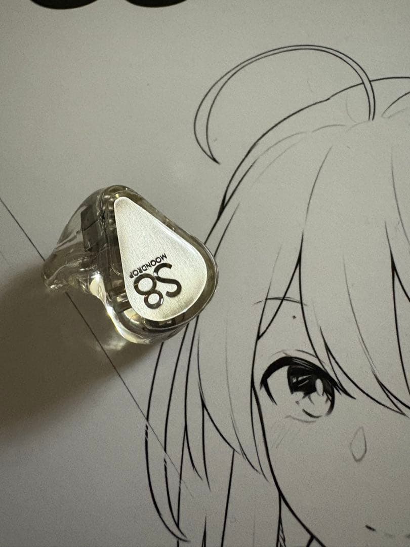 水月雨(MOONDROP) S8