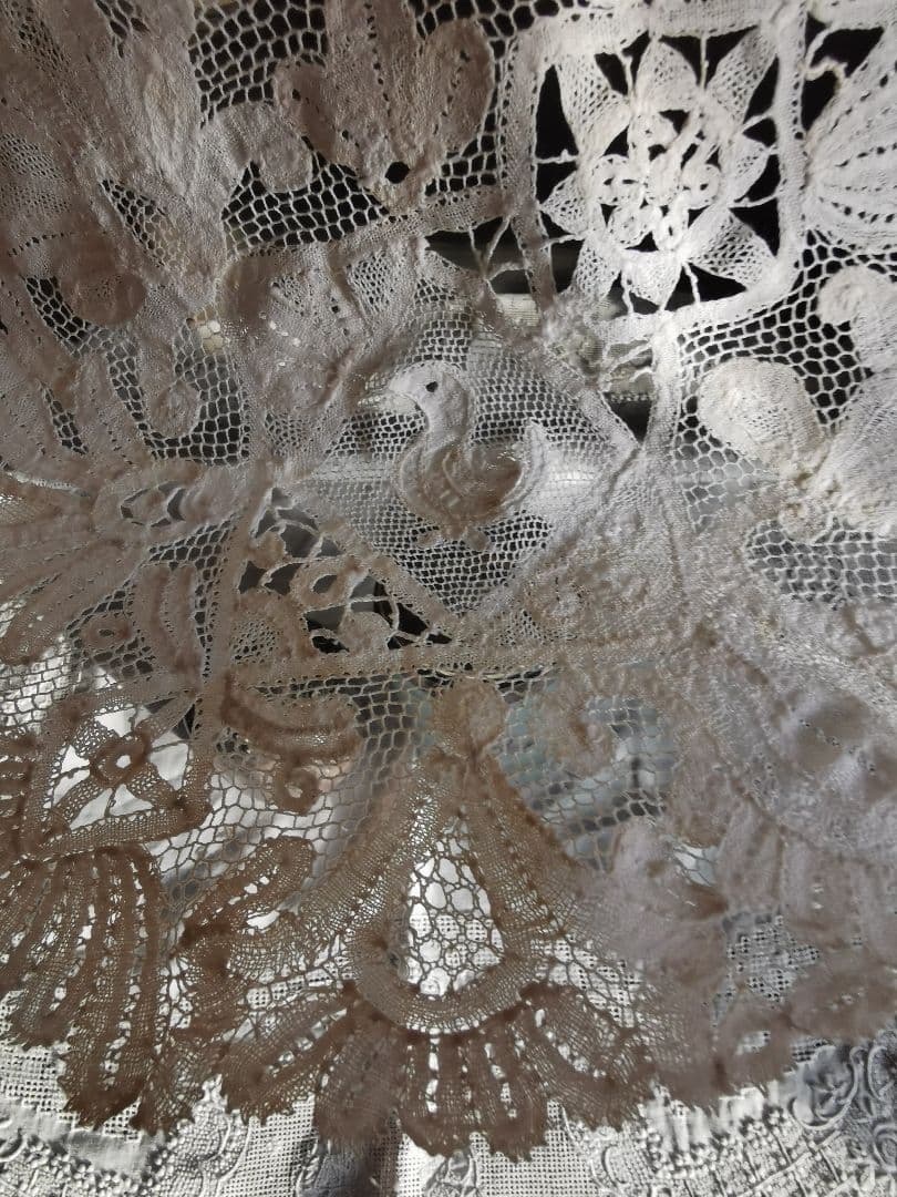 アンティーク 1880年頃 ミラネーゼレース 鴨/家鴨 ボビン編リネンドイリー