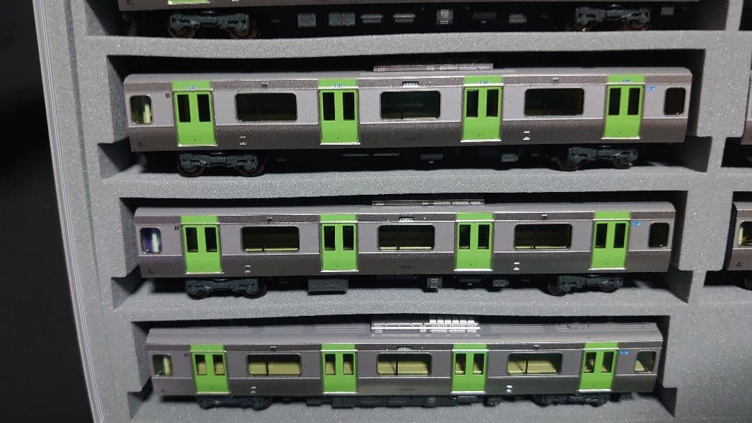 KATO　E235系　山手線　フル編成