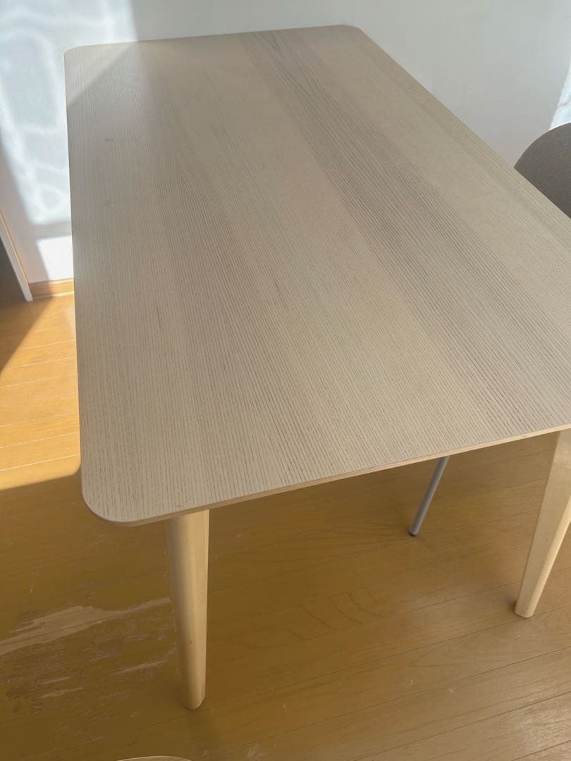 ※直接受け取り※【IKEA】ダイニングテーブル140×78cm