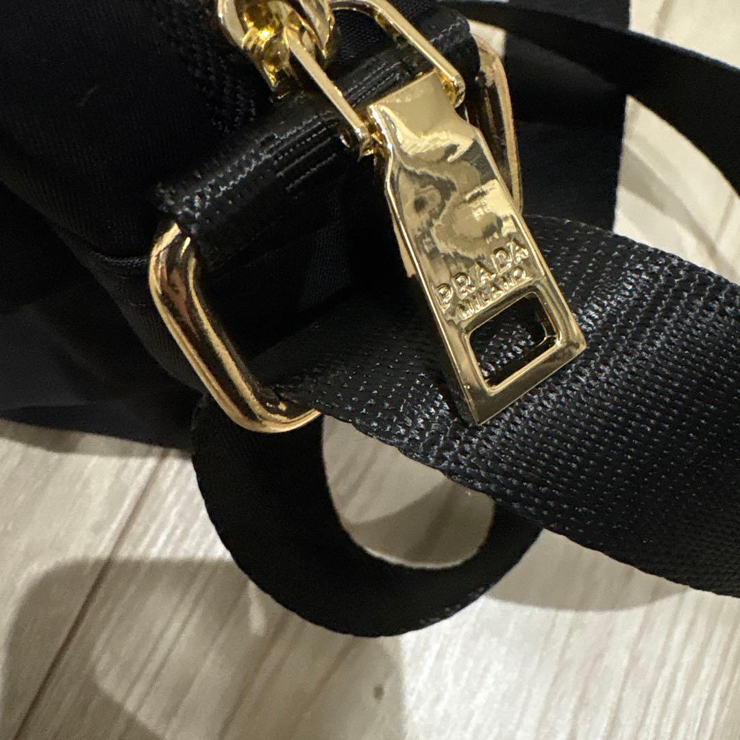 プラダ ノベルティ ショルダーバッグ