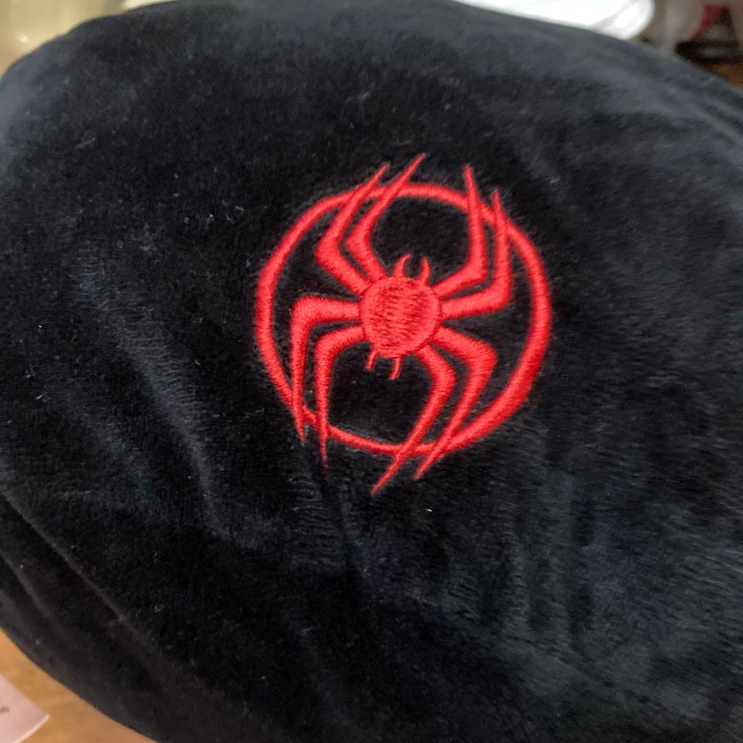 スパイダーマン　ぬいぐるみ　クッション　黒　マーベル　SEGA 30cm