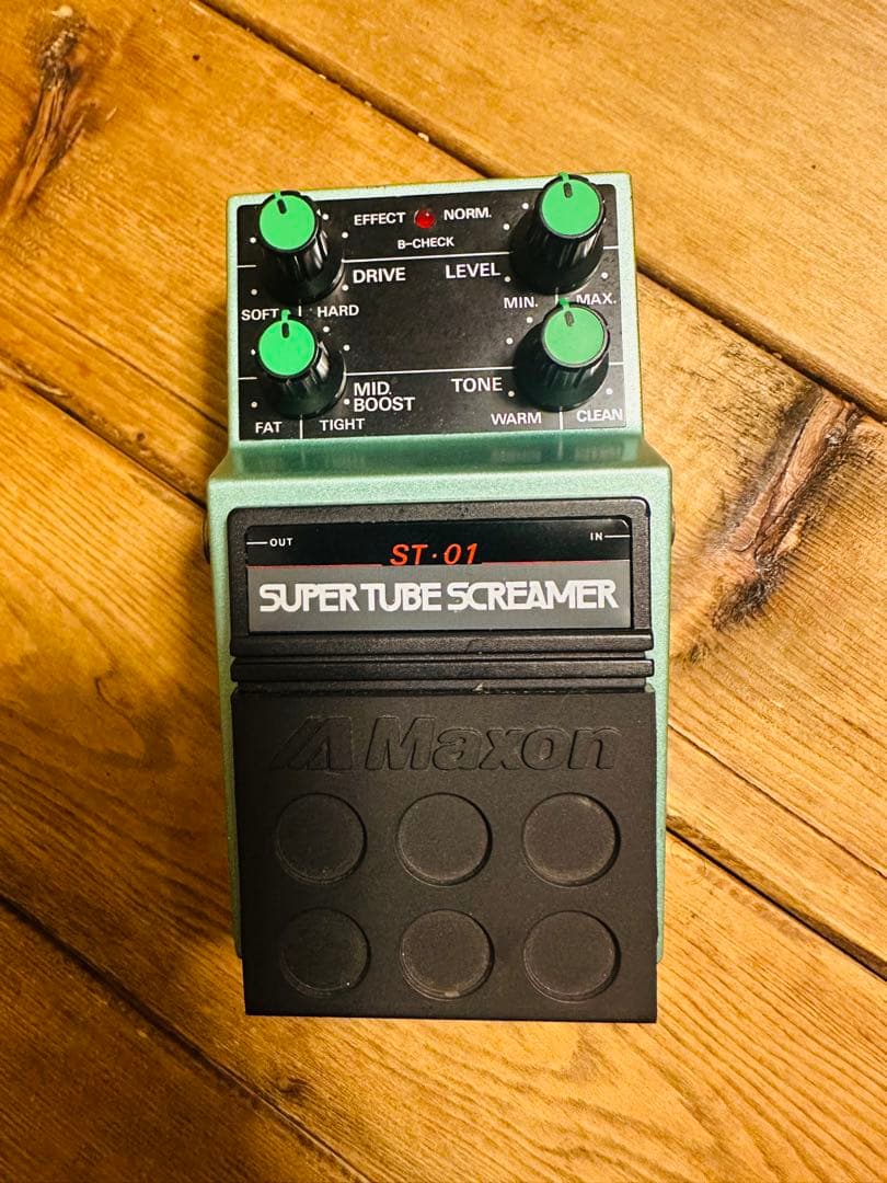 ギター Maxon SUPER TUBE SCREAMER ST-01
