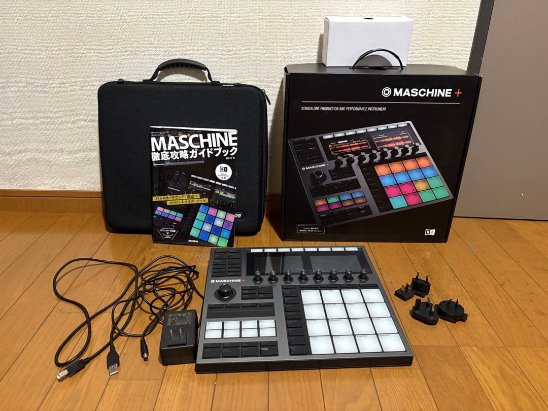 MASCHINE+ ケース付き