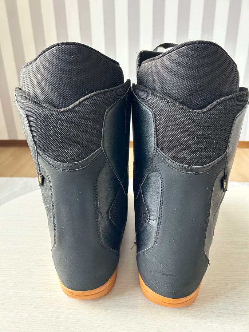 DELLUXE ブラック スノーボードブーツ　28.5cm