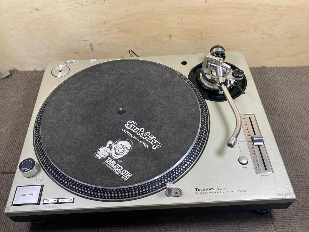 20 technics SL-1200MK3D ターンテーブル