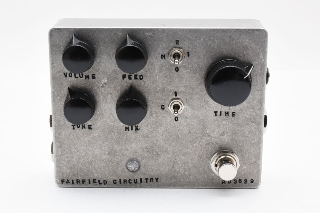 新品 未使用 Fairfield Circuitry Meet Maude