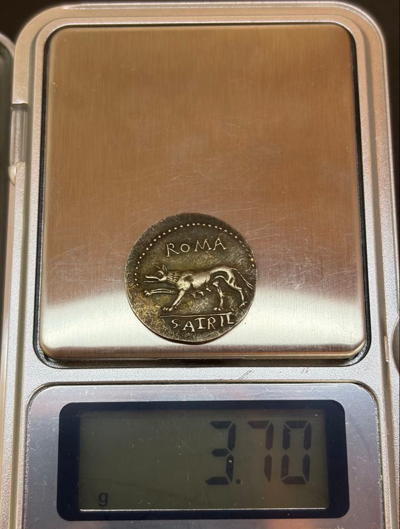 博物館級 古代ローマ銀貨 デナリウス ROMA 狼 S·ATRIL