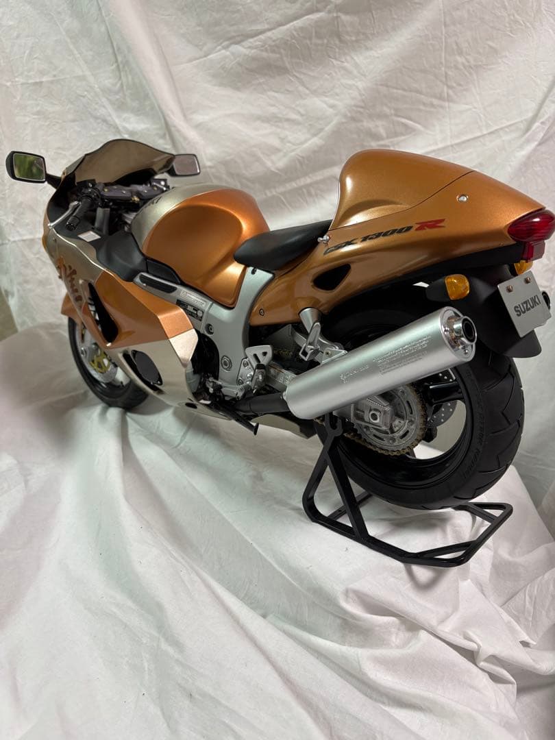 スズキ隼1／4ディアゴスティー二組立品