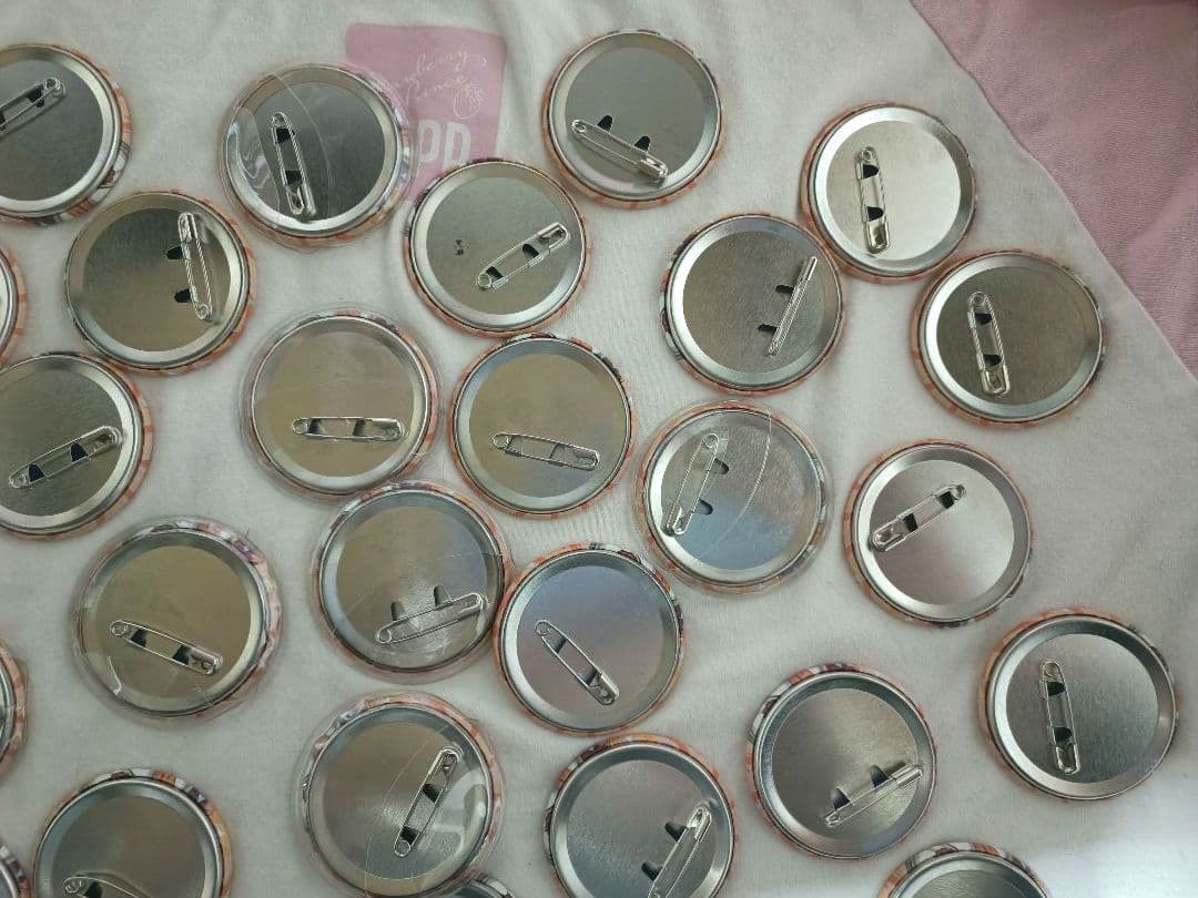 すとぷり　ジェル　缶バッチ　2022　spring 等身