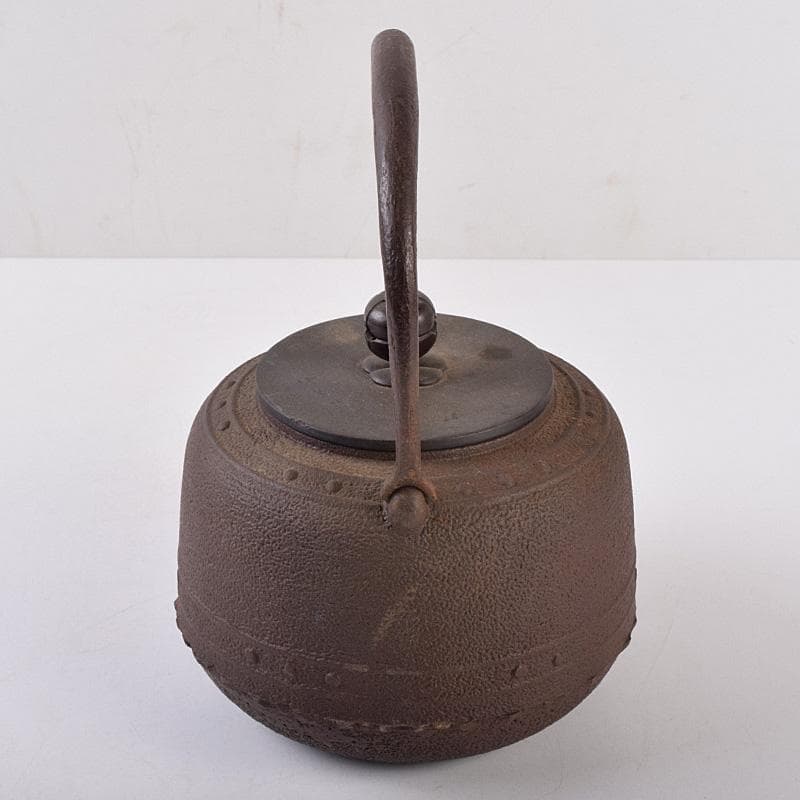 煎茶道具　釜師　佐藤浄清作　鋲打文　鉄瓶　鉄釜　M　R8983