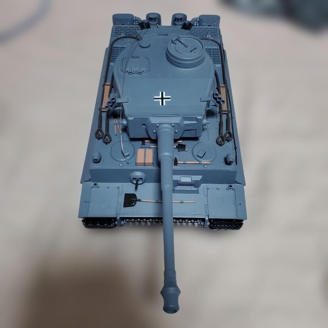 ヘンロン社製 RCバトルタンク 1/16