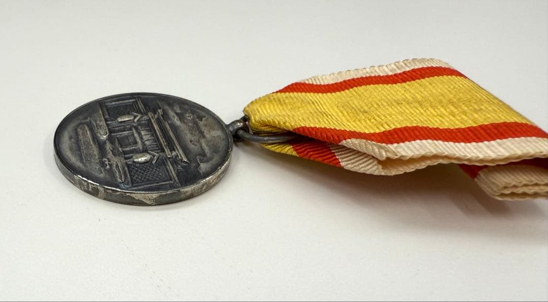 希少　勲章　満洲国　建国神廟創建記念章　当時物　アンティーク