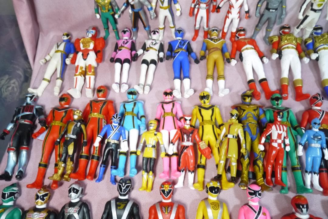 スーパー戦隊シリーズ　ソフビヒーロー　など　100体セット