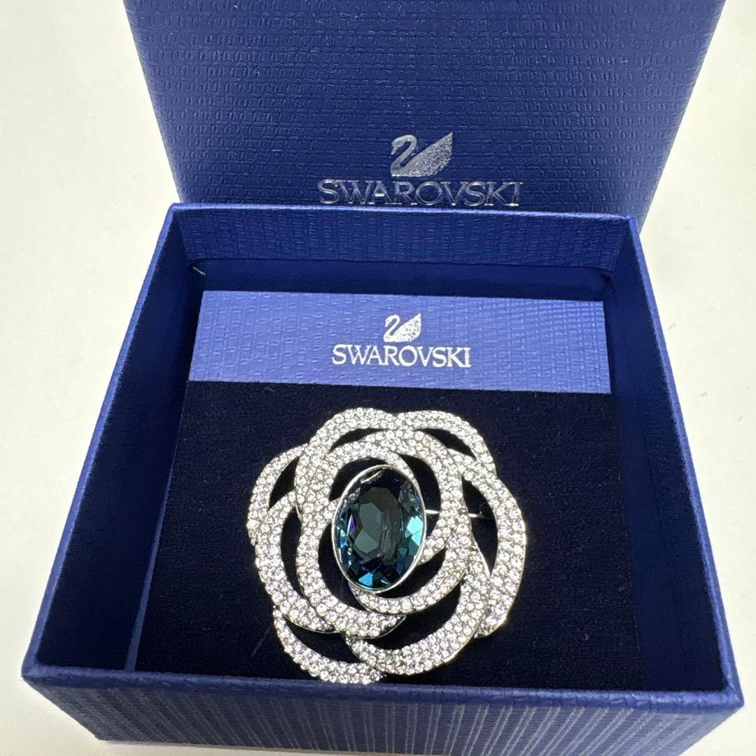 ❤️Swarovski ❤️ブローチ❤️新品未使用品❤️証明書付き❤️