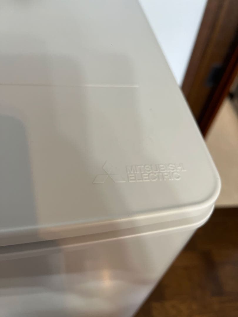 三菱 MR-P15K-W 冷蔵庫 ホワイト 2024年製