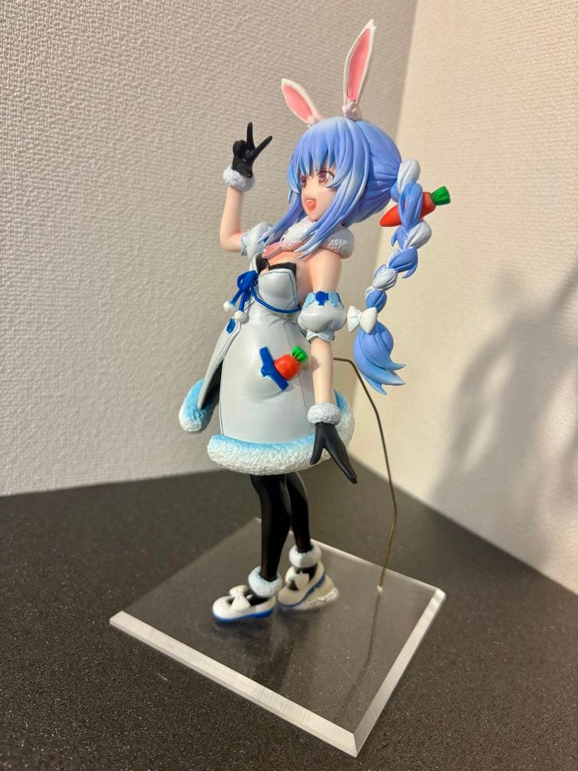 一点もの　兎田ぺこら ホロライブ ガレージキット 塗装済み　林檎連盟　フィギュア