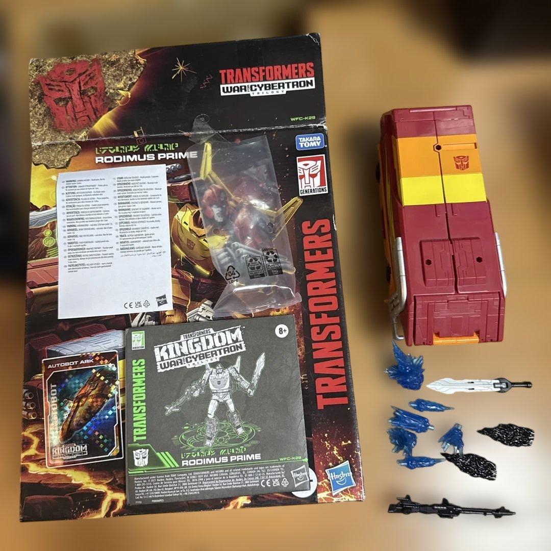 ハズブロ・タカラトミー　トランスフォーマー フィギュアセット　12体