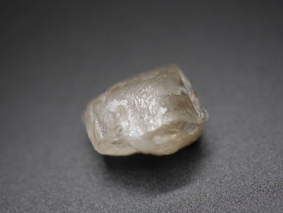 値下げー！ロシア マリシェボ産フェナカイト １番