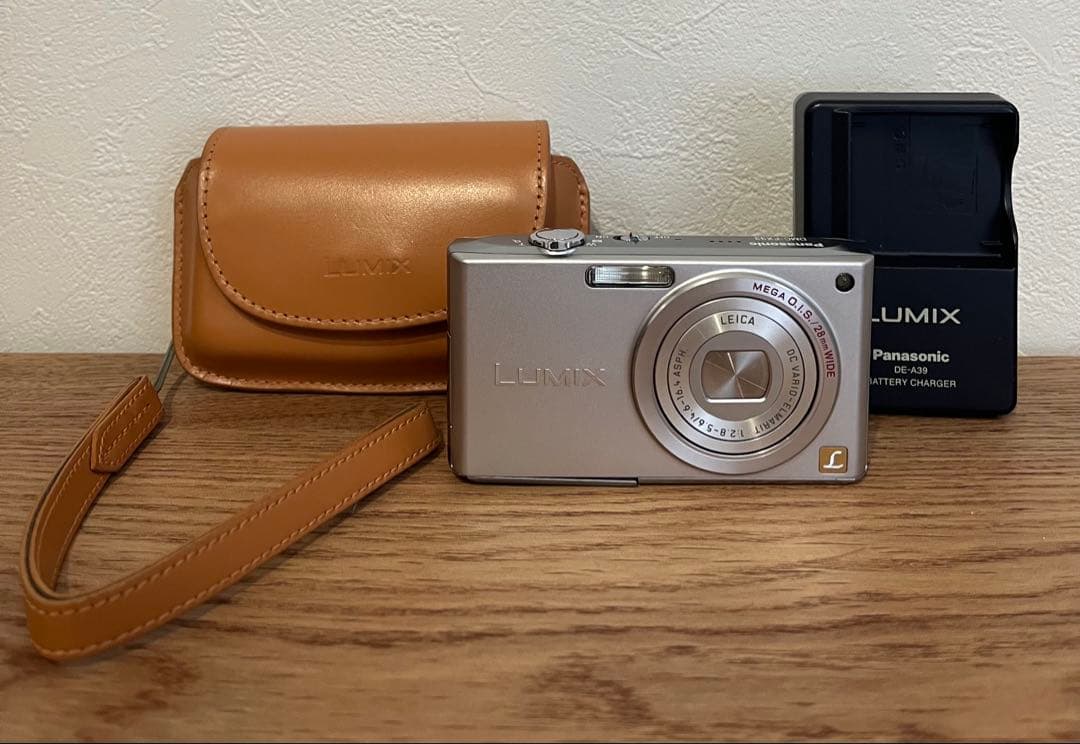Panasonic LUMIX コンパクトデジタルカメラ