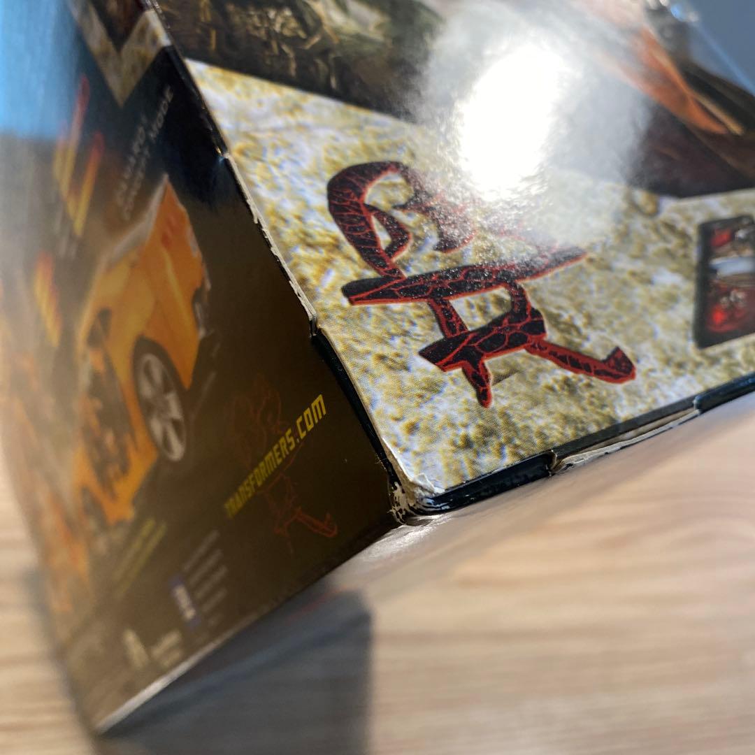 ス*】様 新品トランスフォーマーリベンジ　ヒューマンアライアンス　バンブルビー