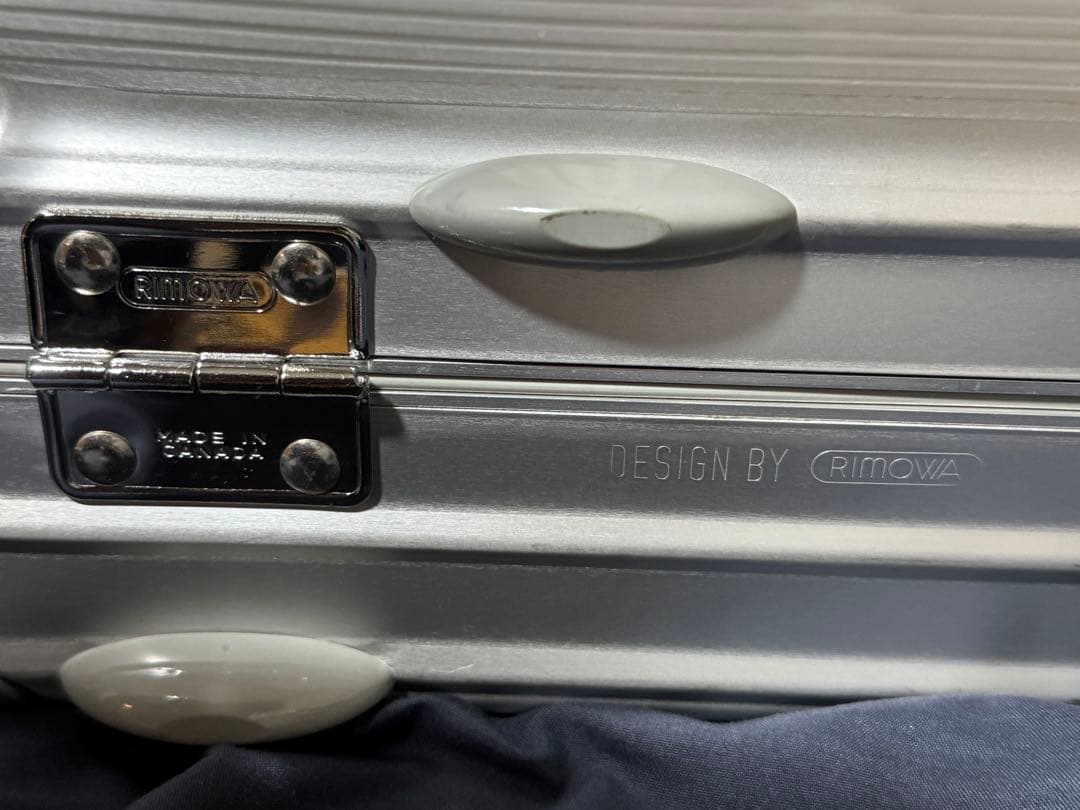 リモワrimowaアタッシュケース未使用