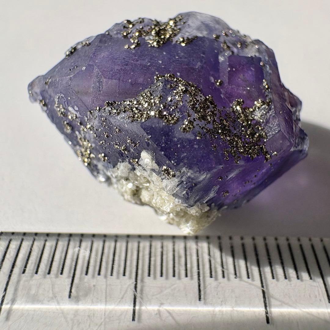 515 中国 内モンゴル産 レアタイプ フローライト&パイライト