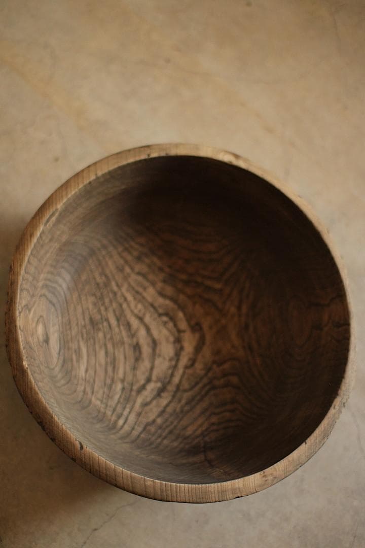 古く味のあるこね鉢　古材　くりぬき　花器　古道具　アンティーク