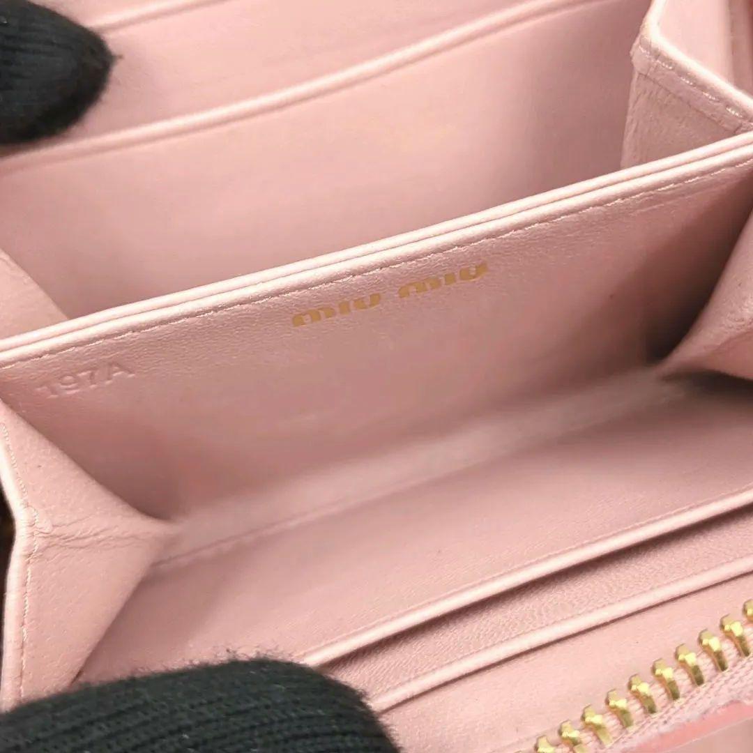 良品✨️miumiu マテラッセ　ピンクレザー　財布　コの字ファスナー