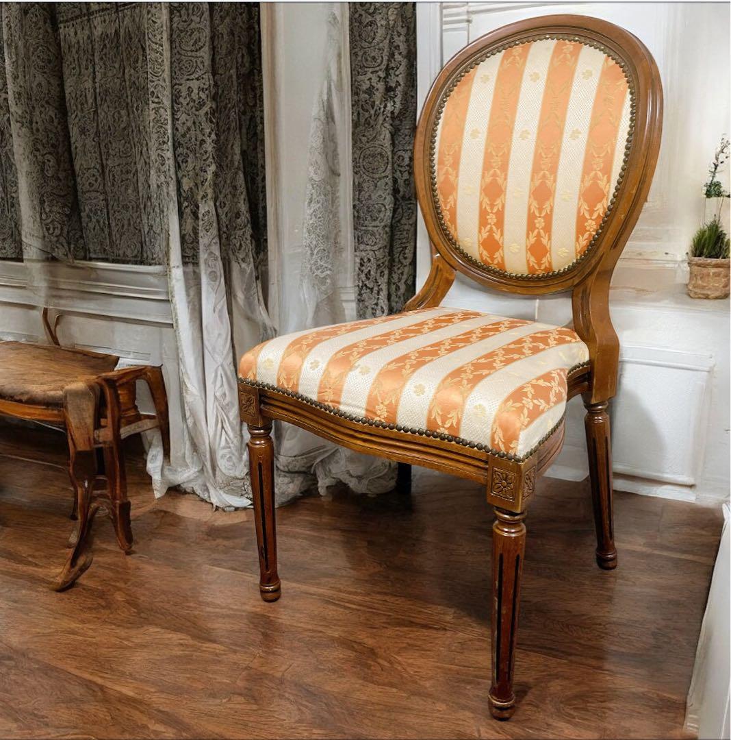【フランスアンティーク①】ルイ16世様式 華麗ストライプ織物張 メダリオンチェア