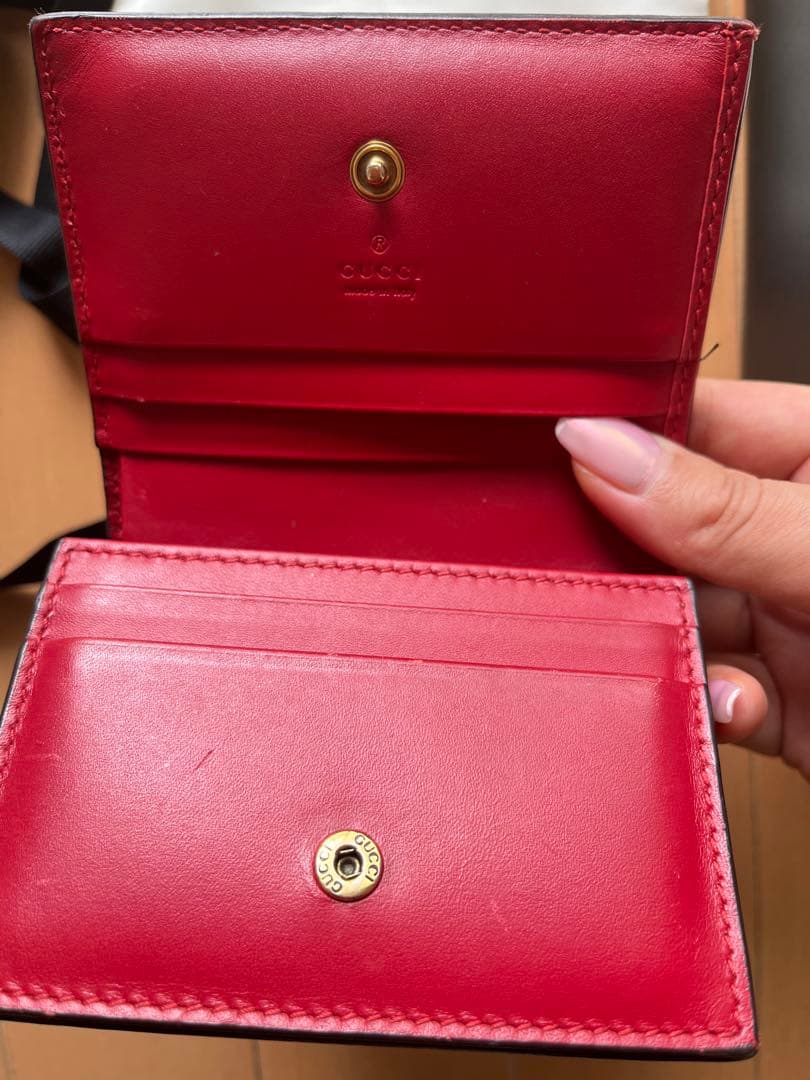 Gucci 財布