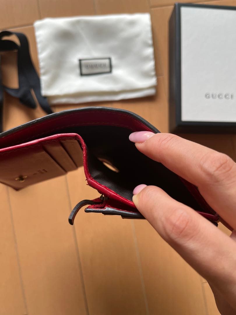 Gucci 財布