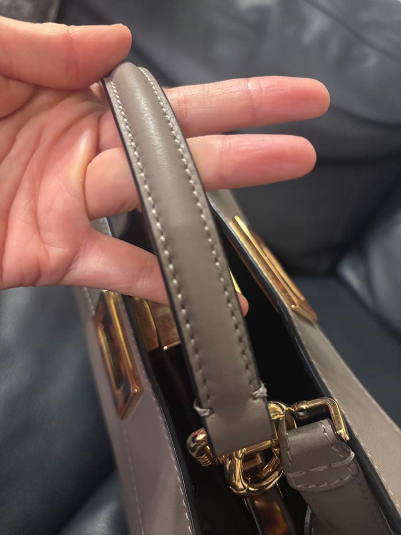 FENDI フェンディ　アイシーユー　ショルダーバック　ハンドバック　ベージュ