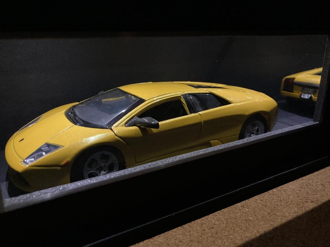 モデルカー用ジオラマ：1/24 ショールーム＆ガレージⅣ（吹き抜け2階タイプ）