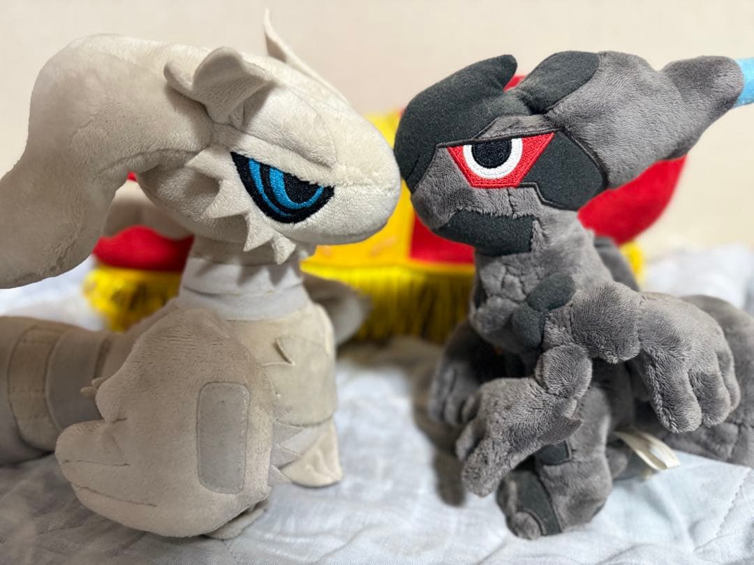 ポケドール　レシラム　ゼクロム　ぬいぐるみ2体セット