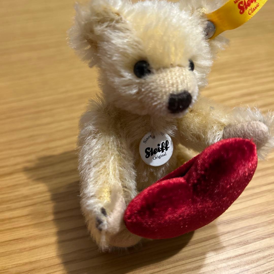 Steiff ビジュピコ　ハート　リング入れ　ぬいぐるみ　テディベア