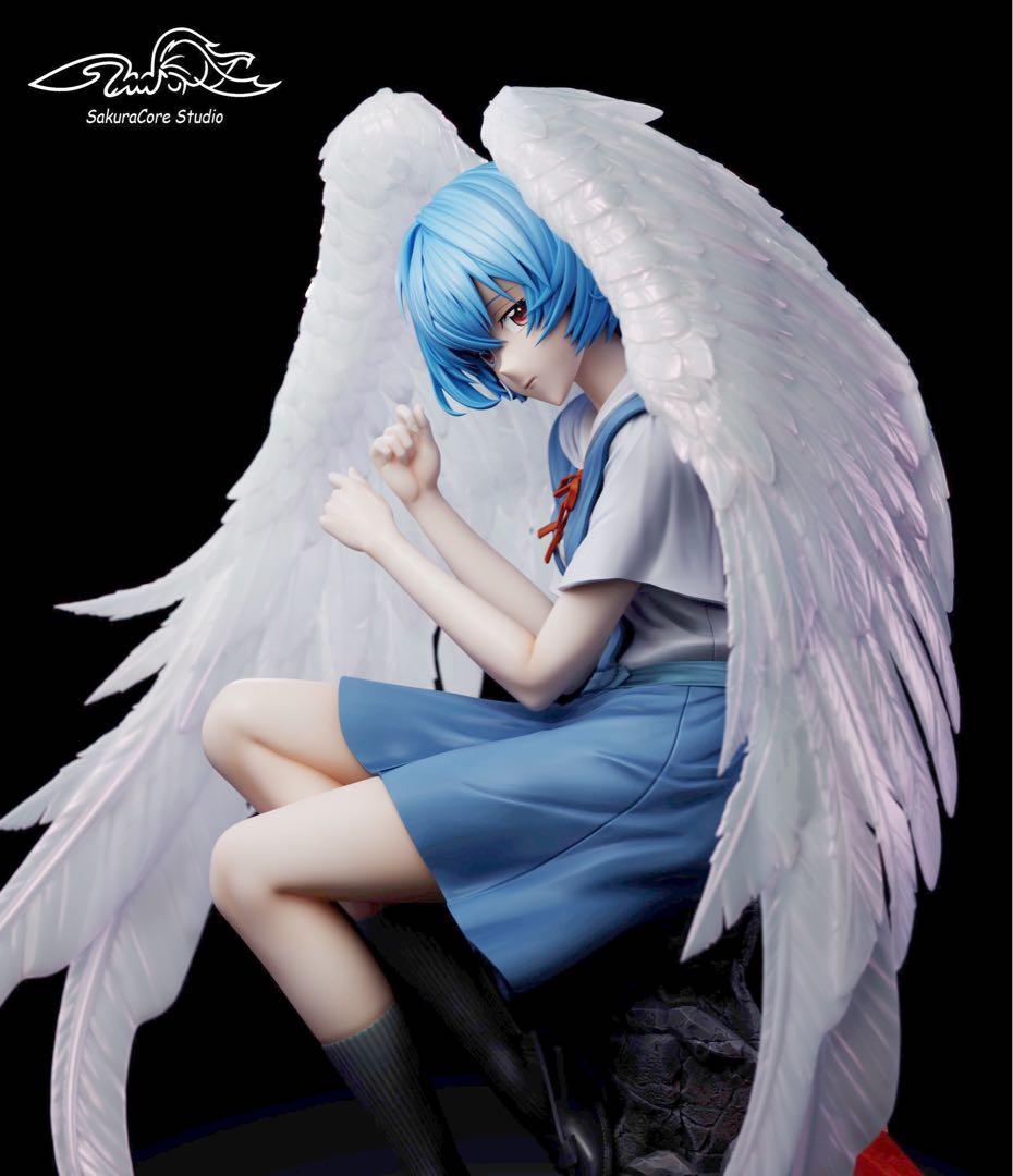 綾波レイ　フィギュア　エヴァンゲリオン