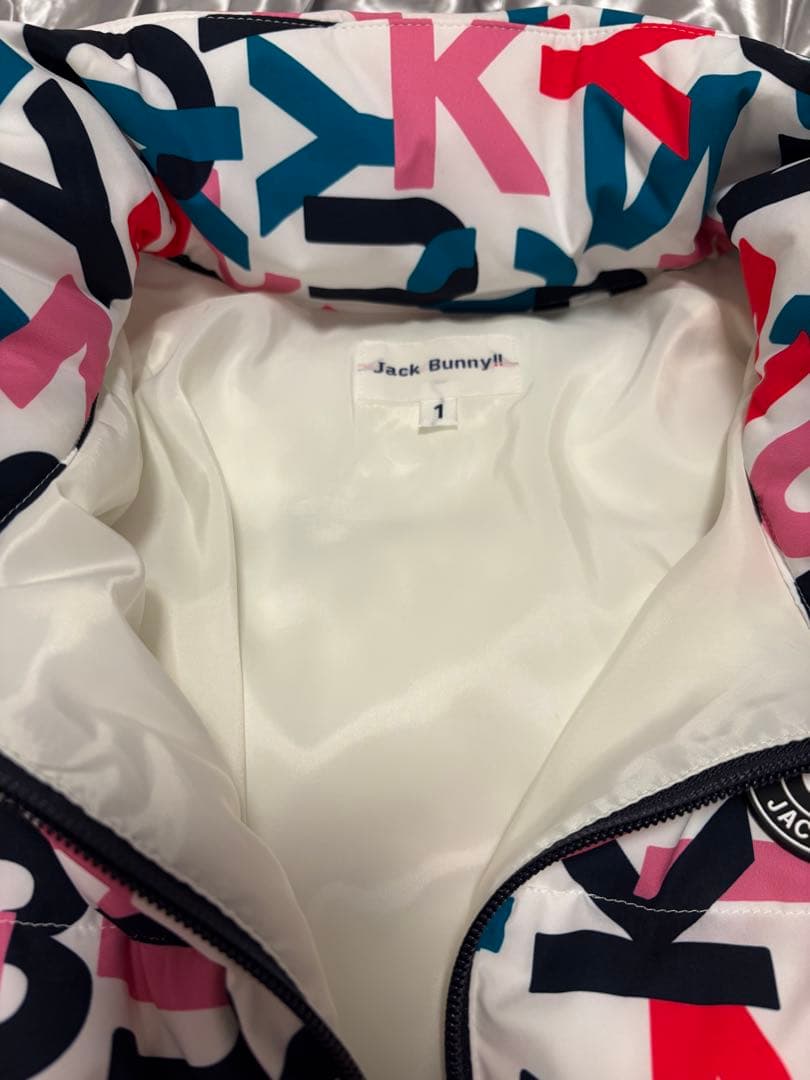 ジャックバニー　ストレッチポリエステルタフタ中綿ブルゾン　ダウン