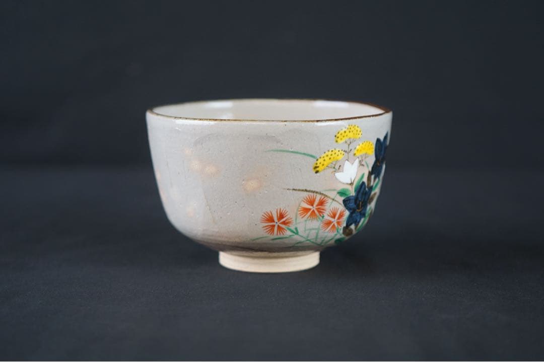 南口閑粋 作 乾山写 秋草文 金彩色絵 茶碗 共箱 栞 茶道具