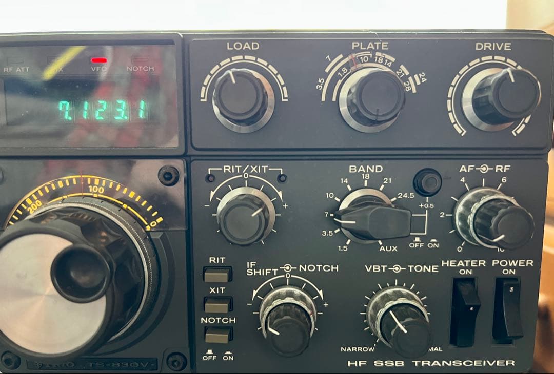 TRIO TS-830V アマチュア無線機 トランシーバー　ジャンク